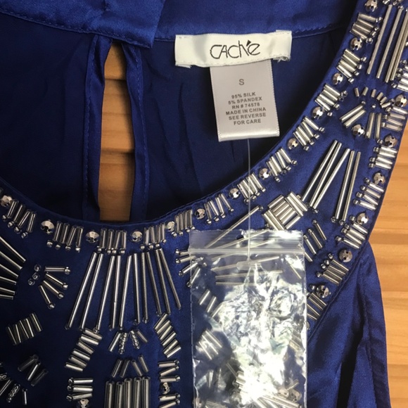 Silk cobalt blue sleeveless cache top - Picture 2 of 5